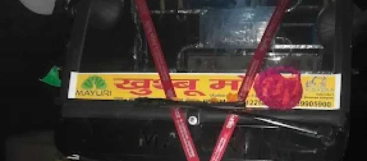 Mayuri Erickshaw Khushboo Motor